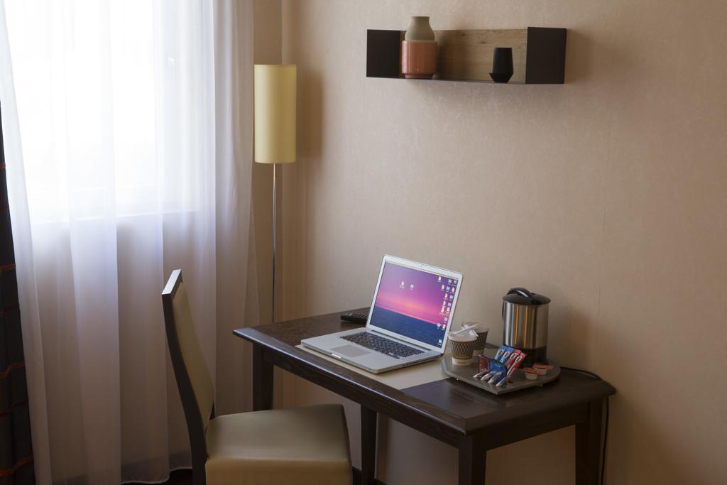 Hotel Mercure Rennes Cesson Quarto foto
